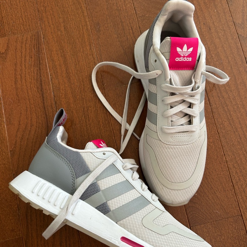 Adidas Gray casual Sneakers size 8.5 women’s - Picture 2 of 4
